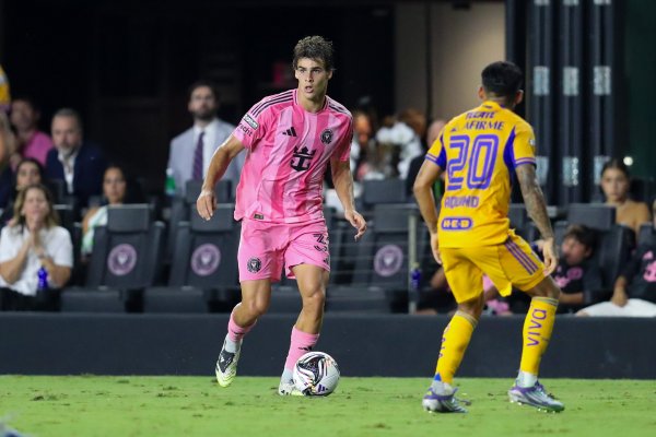 Ở đây chúng tôi đi! Romano: Tiền vệ 20 tuổi của Miami International, Kremaski cho mượn Parma