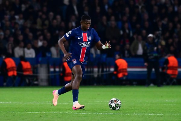 L Equipe: Paris dự định gia 